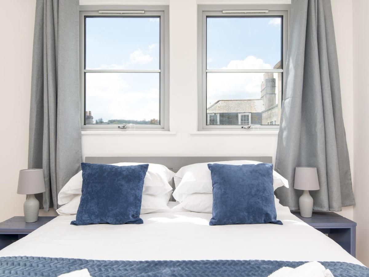 Pass The Keys Bright Modern One Bed Apartment - Bath City Centre Buitenkant foto