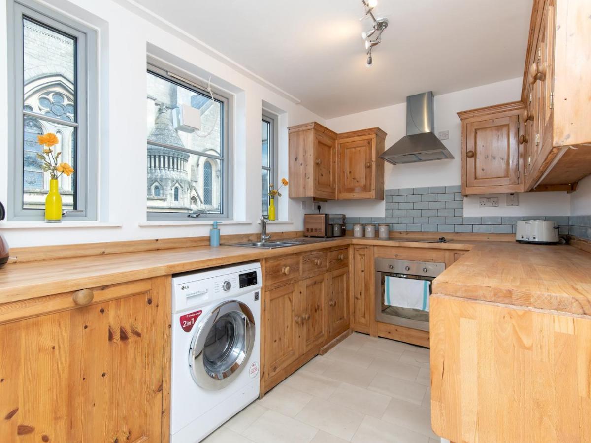 Pass The Keys Bright Modern One Bed Apartment - Bath City Centre Buitenkant foto